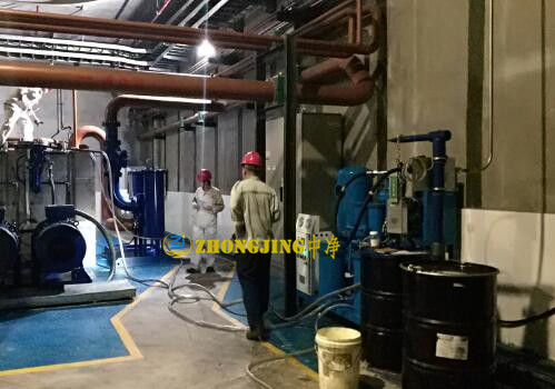 高效真空濾油機(jī)處理裝載吊車(chē)機(jī)油的日常維護(hù) 高效真空濾油機(jī)處理裝載吊車(chē)機(jī)油的日常維護(hù)